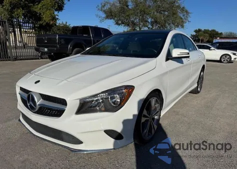 2019 Mercedes-Benz Cla 250 z USA, uszkodzony, nr VIN WDDSJ4EB4KN738662